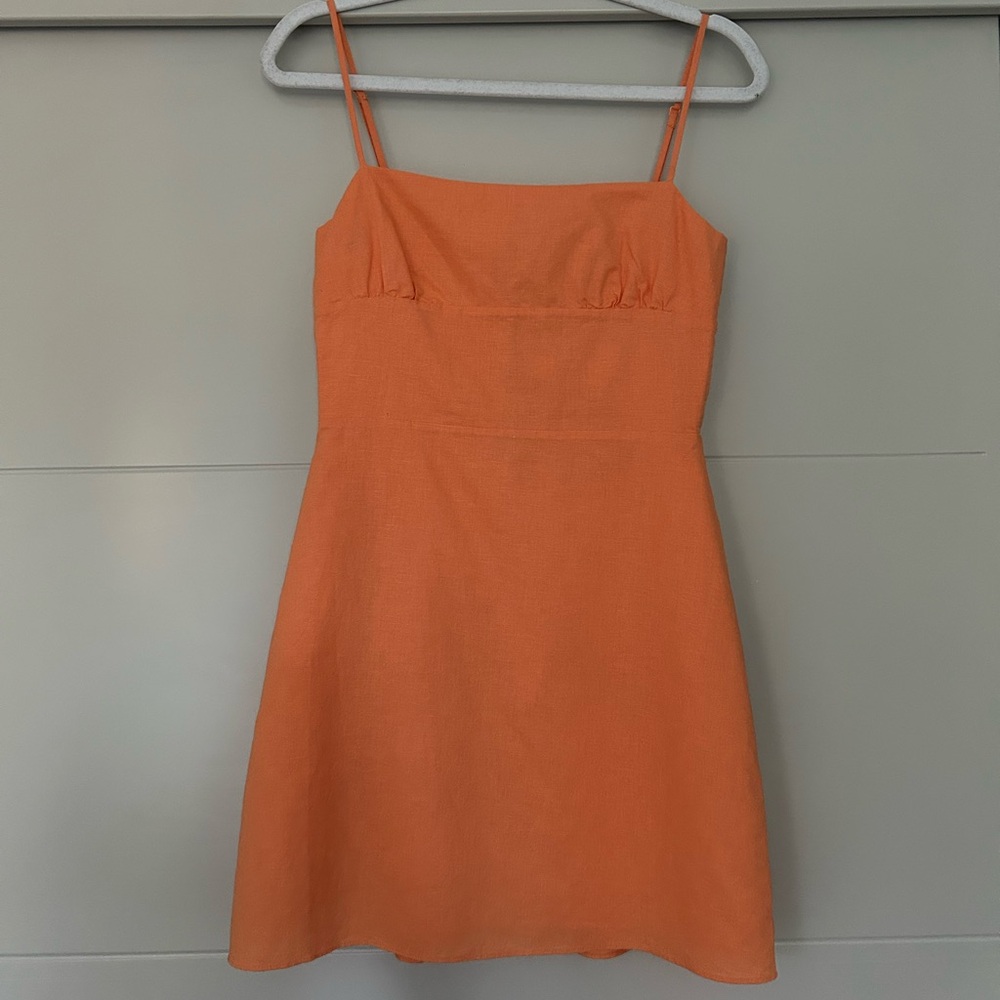 Aritzia Sunday Best QUAINT DRESS - Apricot